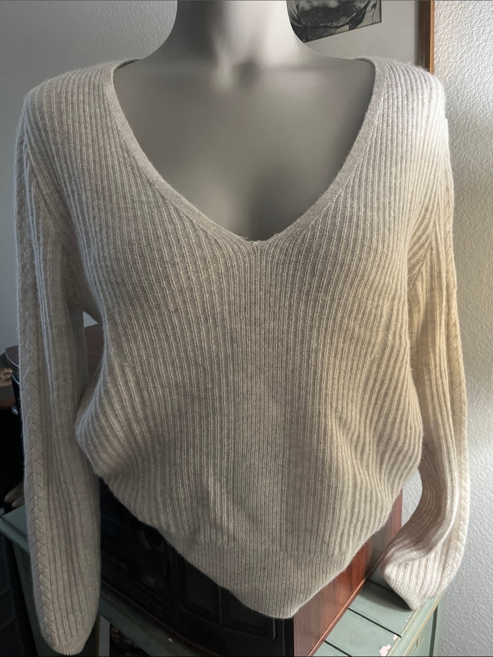 Autumn Cashmere sweater